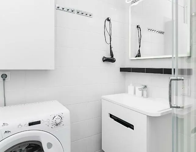 At The Fountain By Bookinghost Appartamento