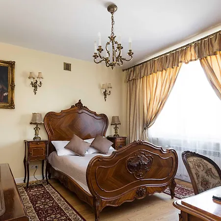 At The Fountain By Bookinghost *