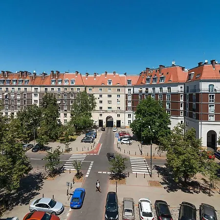 Apartment At The Fountain Warsaw
