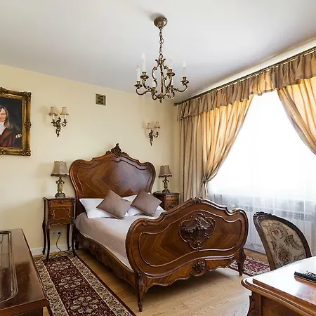 Apartment At The Fountain Warsaw