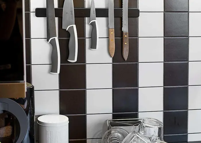 At The Fountain By Bookinghost * Warszawa